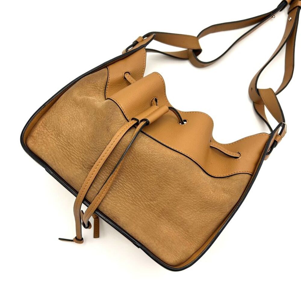 Loewe Women Pre-Loved Bag Very Good Condition - Picture 3 of 6